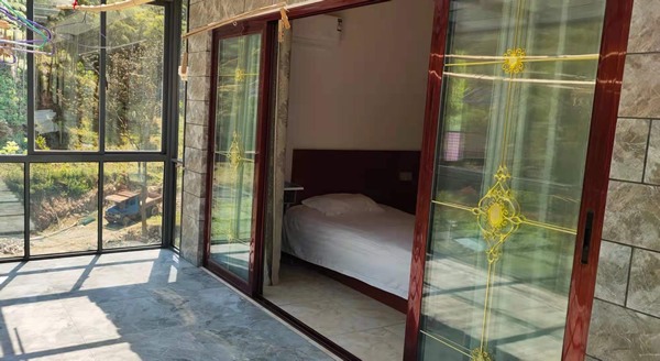 竹海环绕避暑胜地,星空阳光房体验田园雅趣(图7) 安吉以琳山庄阳光房