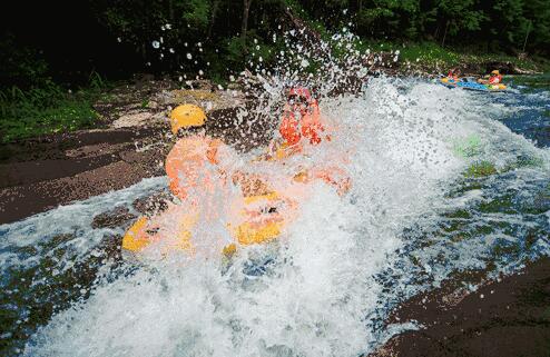 溧阳竹海漂流的滑道