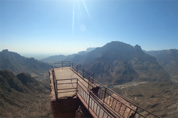 探秘天界山:云峰画廊与老爷顶的自然奇观(图2) 归真台