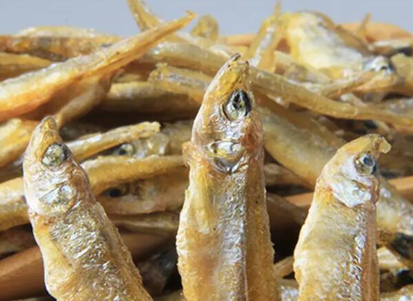 千岛湖鱼干(图1) 新鲜的小鱼干