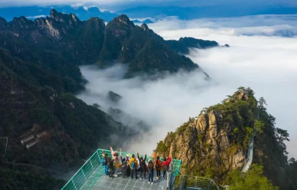 大明山悬崖乐园