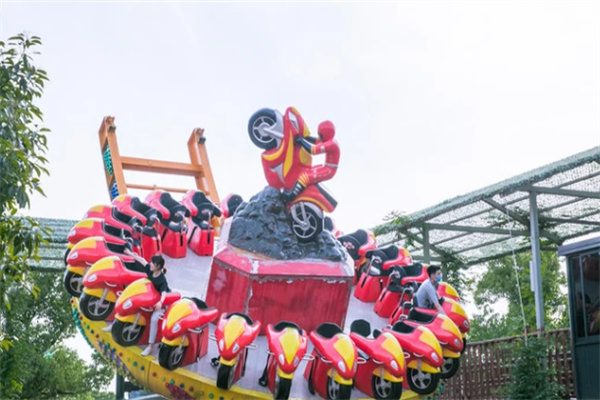 来田园嘉乐比乐园,共享全家人的欢乐(图3) 旋转飞椅