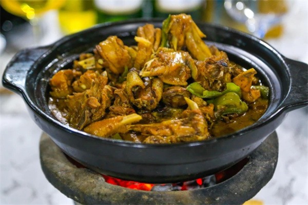 拾光凡尘——安吉竹海中的静谧栖息地(图3) 鸡公煲